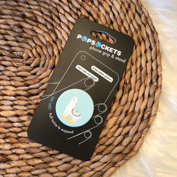 SOLD 2 new with tags popsockets cactus and llama - Picture 3 of 7